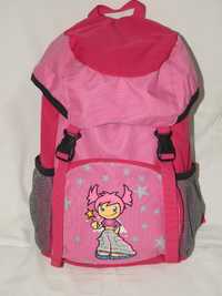 Школьный рюкзак клапанного типа с нарисованной девочкой
