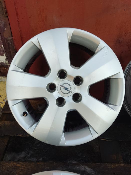 Felgi Aluminiowe Alufelgi 16" 5x110 Opel Astra Zafira Vectra Bdb Stan