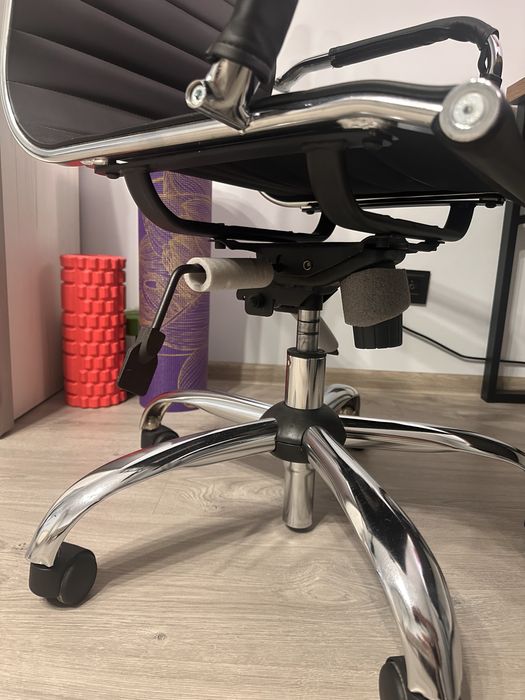 Крісло офісне Прімтекс Плюс