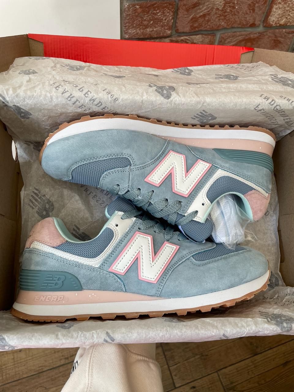 Жіночі кросівки New Balance 574 navy