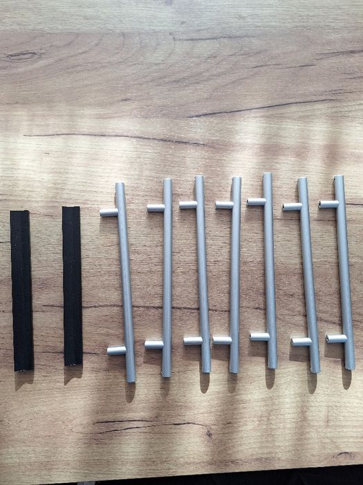 Oddam uchwyty do mebli