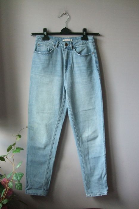 Spodnie jeansy boyfriend mom jeans Camaieu XS