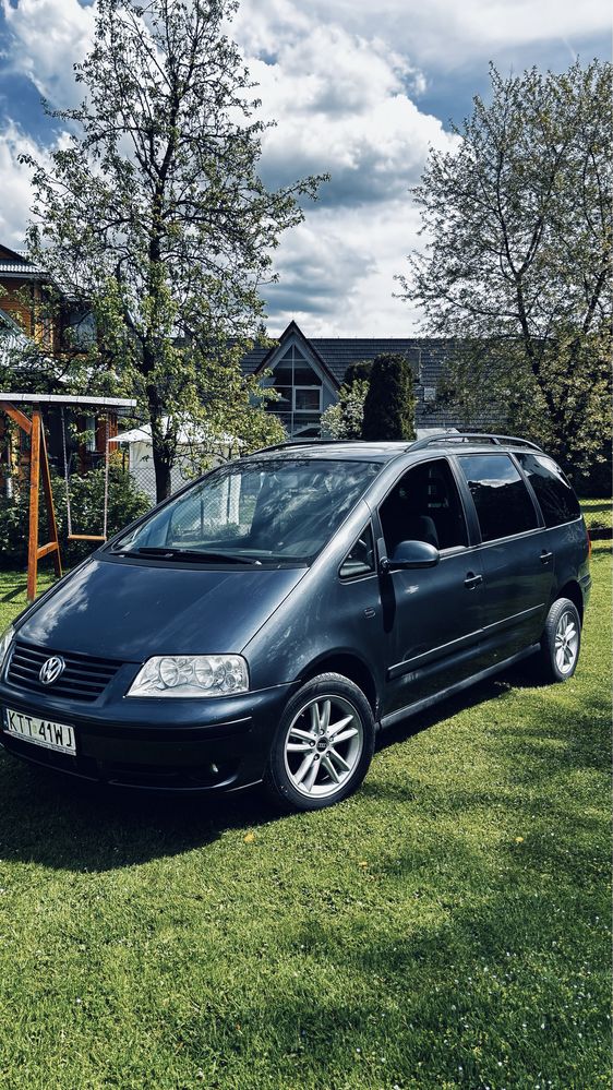 Sprzedam VW Sharan 170km