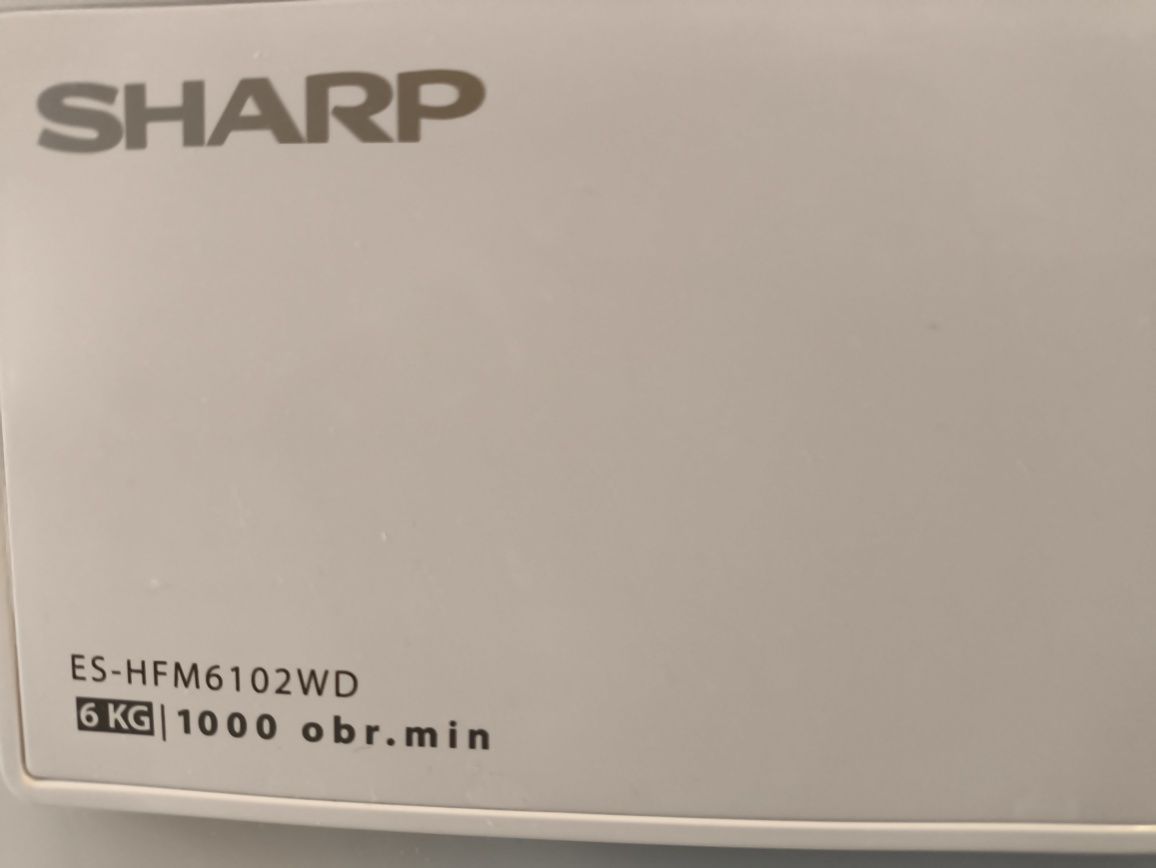 Pralka Sharp slim 42cm biala
