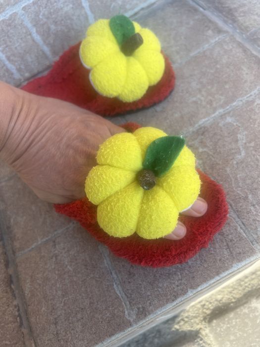 Тапки капці  кімнатні дитячі