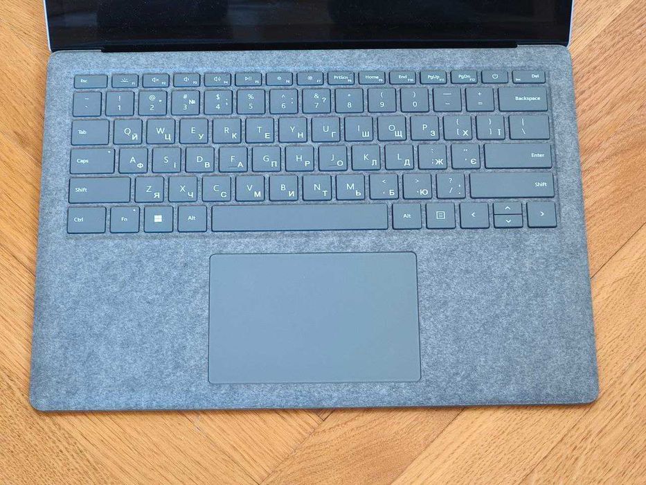 13.5" Microsoft Surface Laptop 4 Ryzen 5 4680U 256Gb NVMe 16Gb RAM