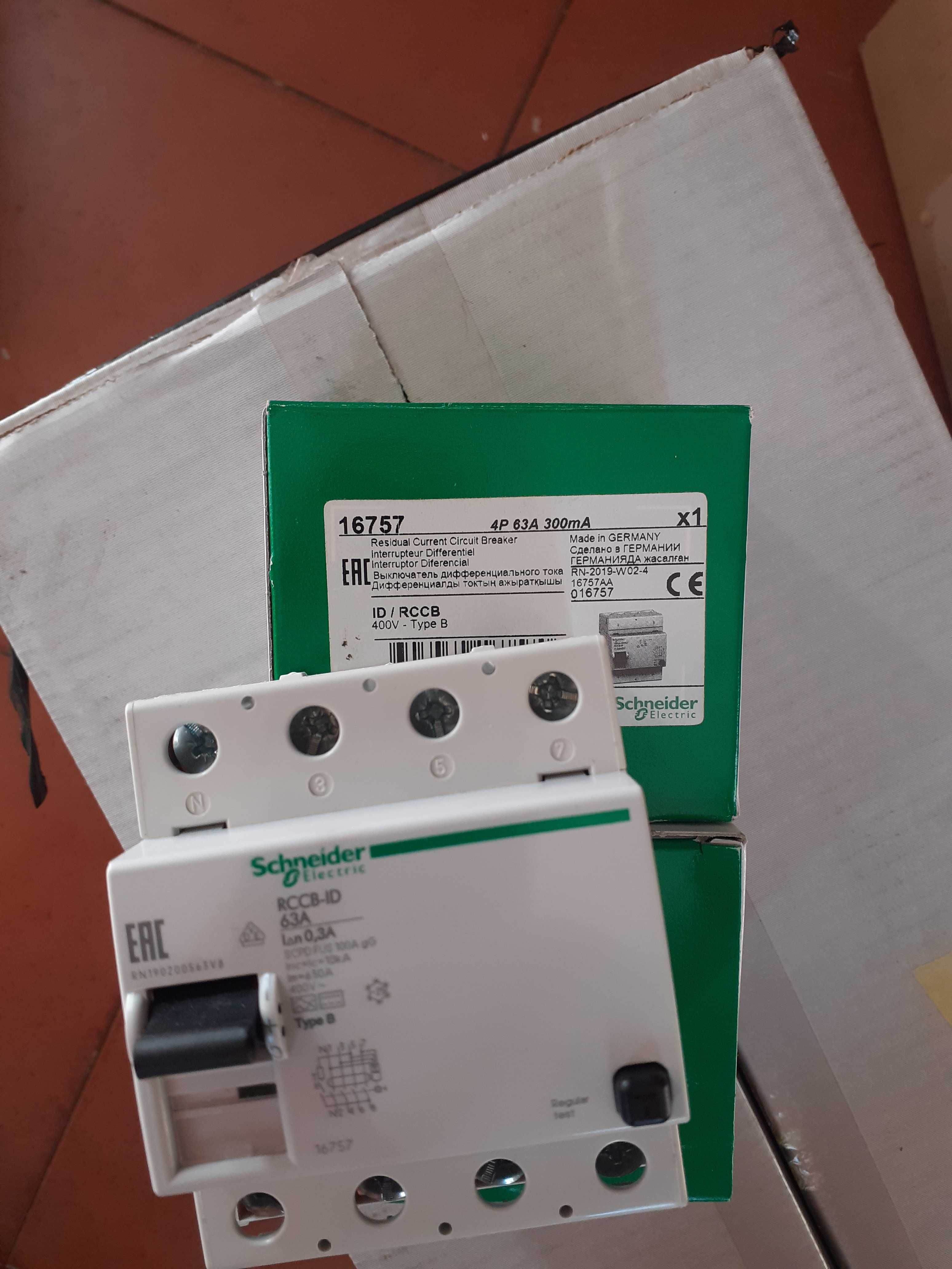 Schneider Interruptor diferencial 63A 16757