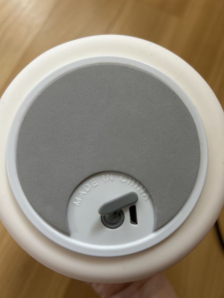 Lampka nocna kotek silikonowy