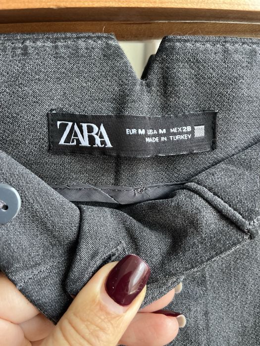 Комплект штани сірі Zara і светр розмір М