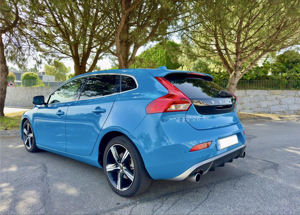 Volvo V40 R-Design