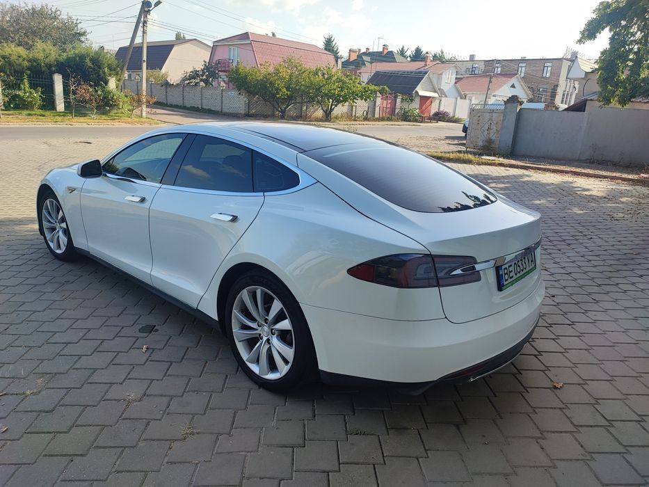Tesla model s 75 нова батарея !