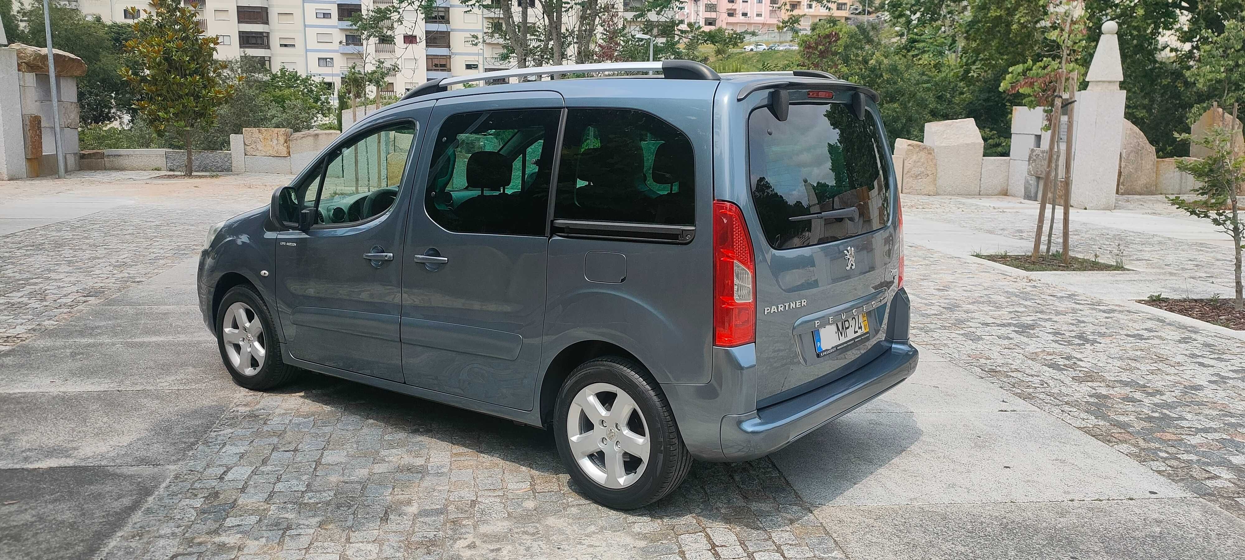 Peugeot Partner Tepee 1.6 Blue HDi - 5 Lugares