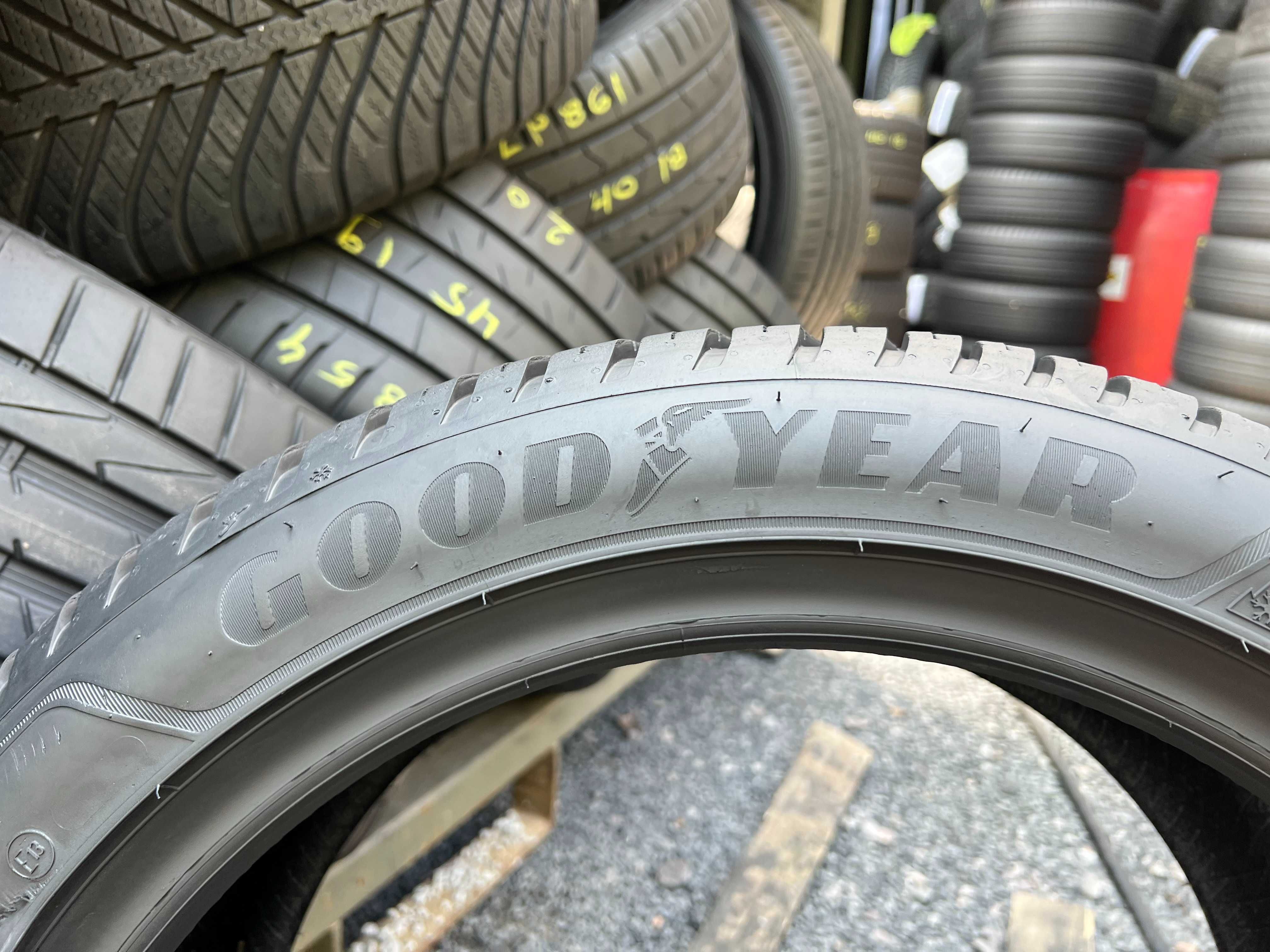 Opona wielosezonowa 225/45/R17 Goodyear Vector 4Seasons Gen3 - 1 szt