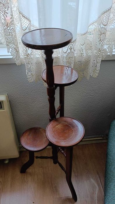 Mesas camilhas e mesinhas