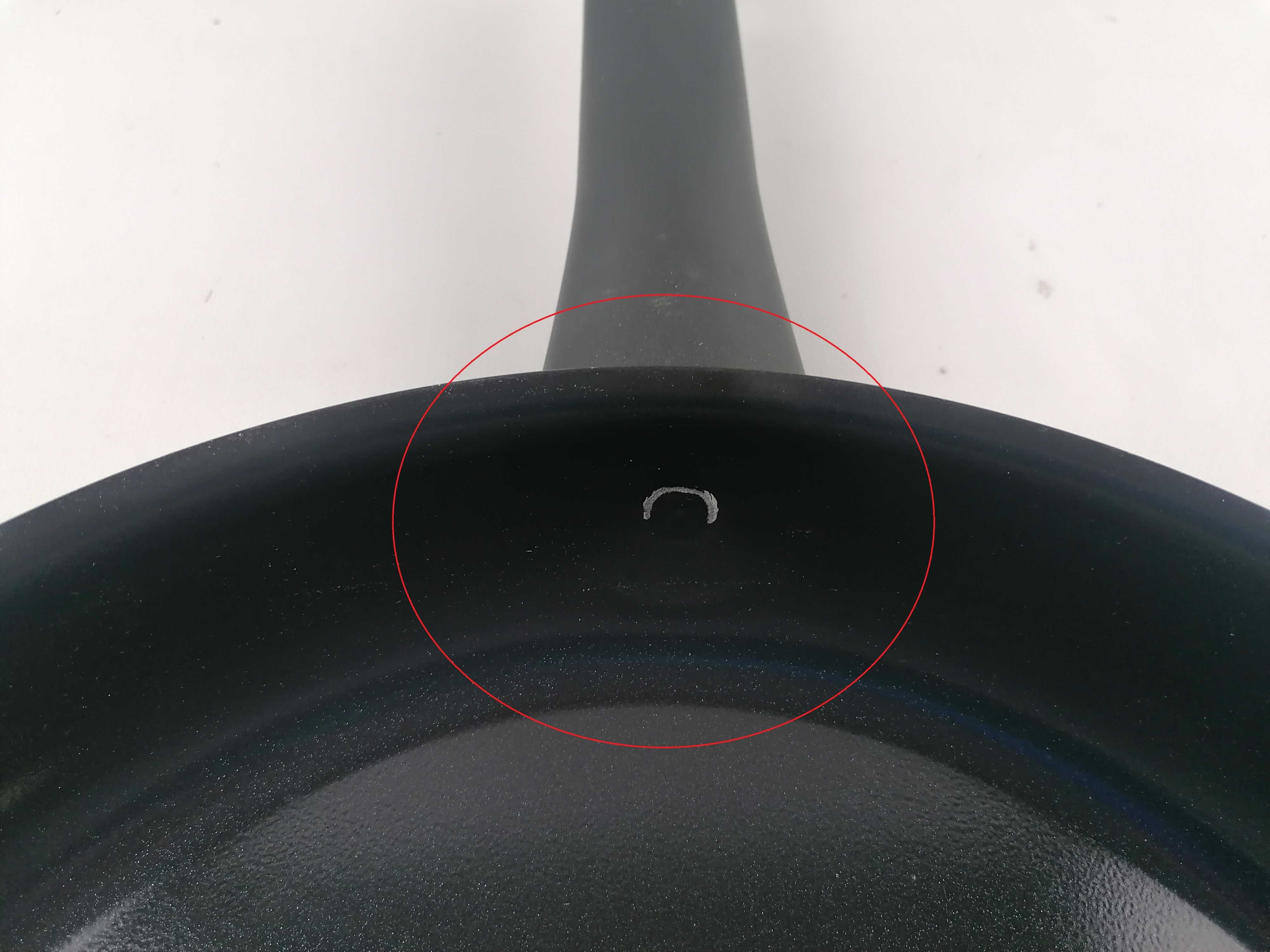 Patelnia tradycyjna Tefal C43506 Renew On Black 28 cm Ceramiczna