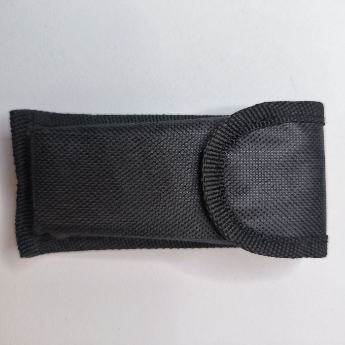 Мультифункціональний пристрій (мультитул) чорний