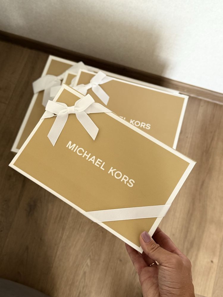 Коробка/пакет Michael Kors