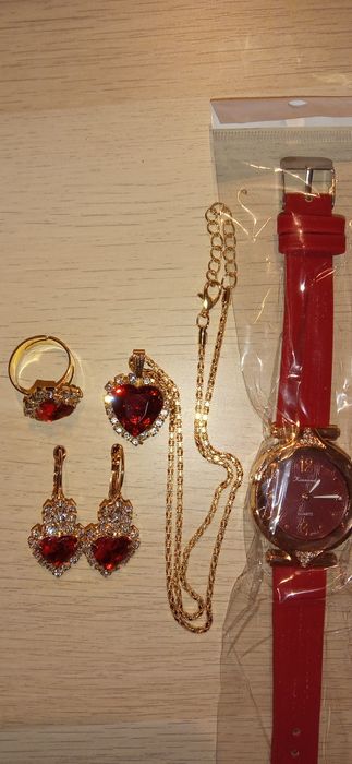 Elegancki damski zegarek