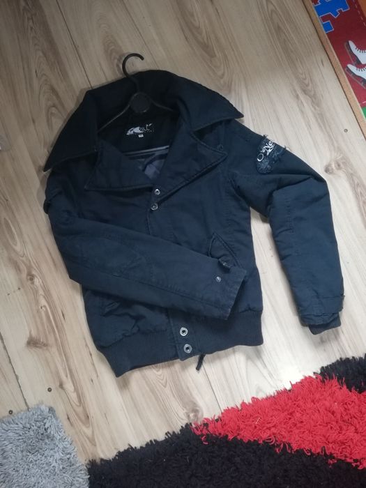 Kurtka damska młodzieżowa r. M czarna jesienna