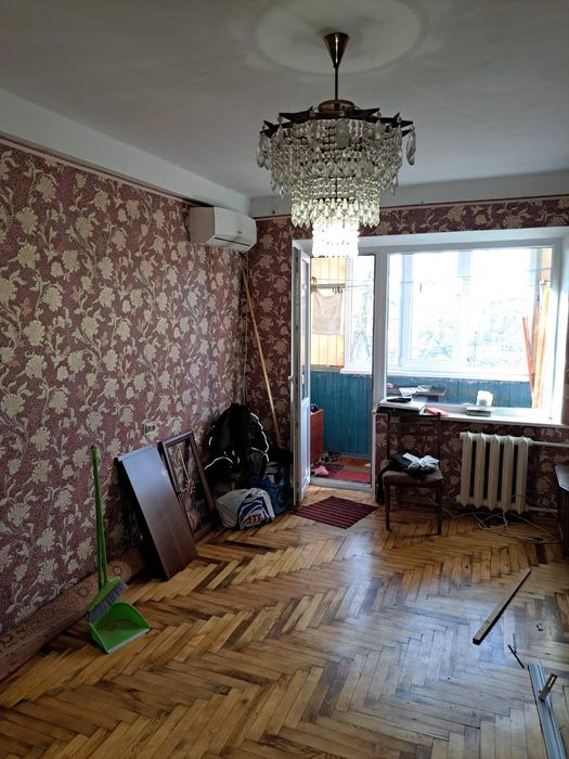 Продажа 2-х комнатной квартиры на Бабурке.