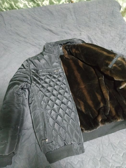 Продам нову зимову куртку