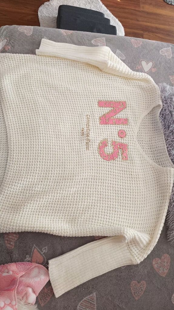 Nowy super sweter