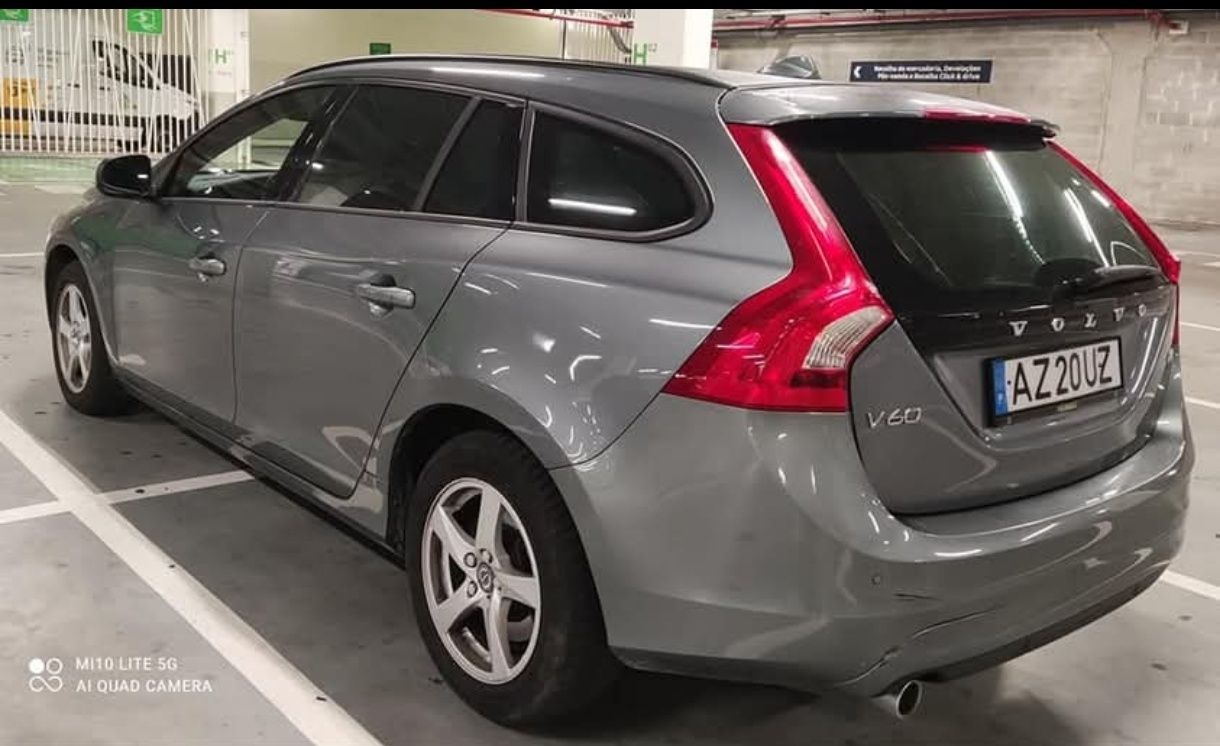 Volvo v60 2.0 2018