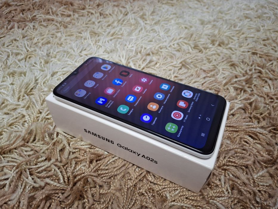 Продам смартфон Samsung A02s