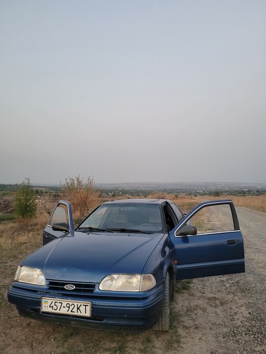 Форд скорпио 1 2,0 газ/бензин