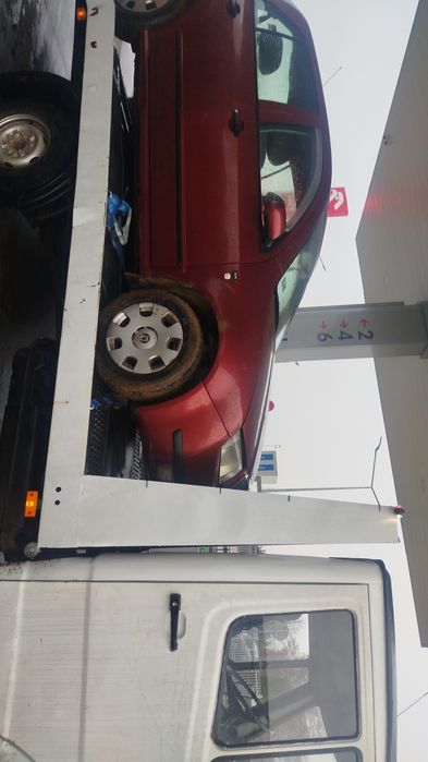 Auto holowanie pojazdów autolaweta tanio podkarpackie