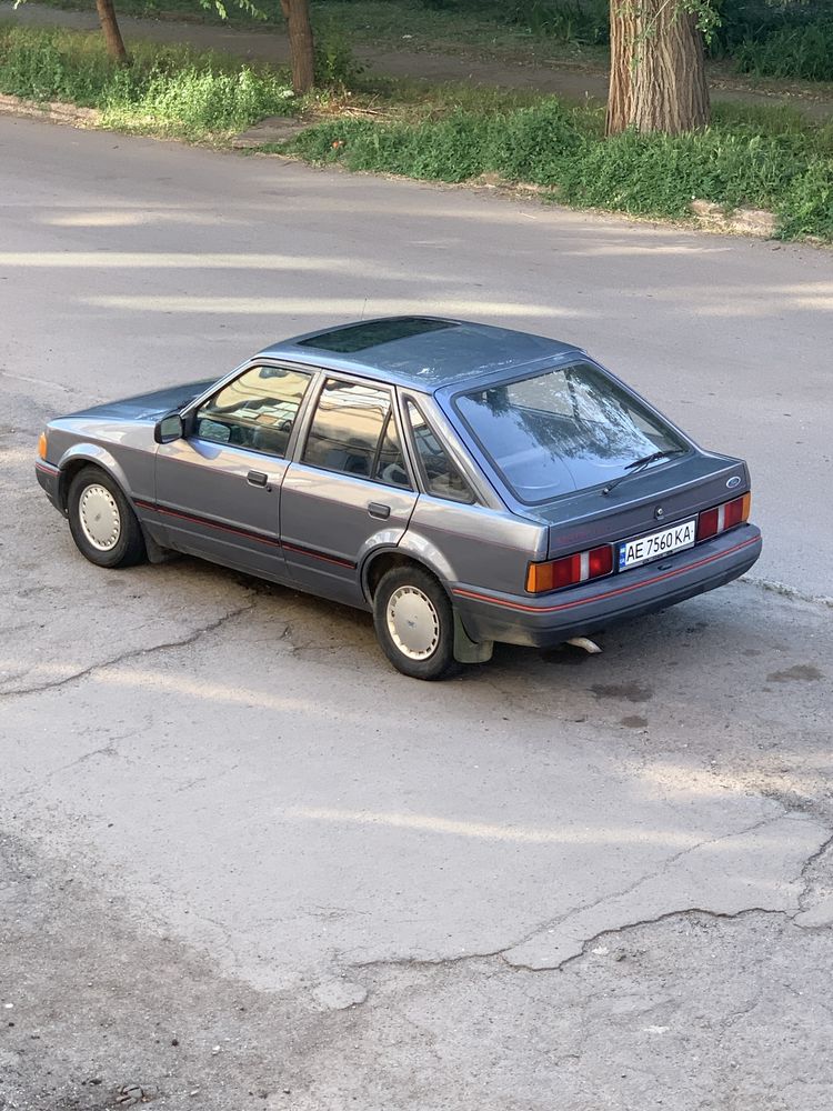 Форд Эскорт мк4 1988г