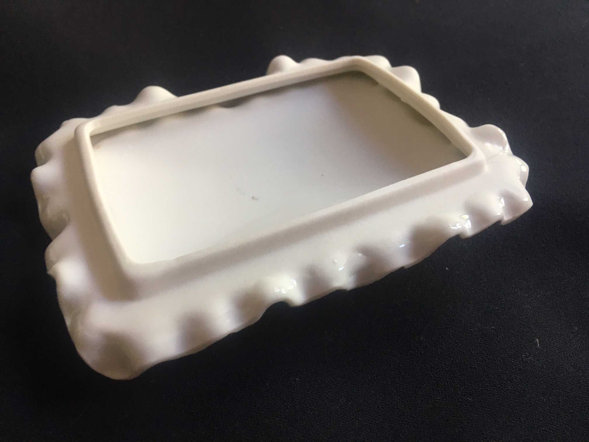 Stara pokrywka szkatułka porcelana PRL róża