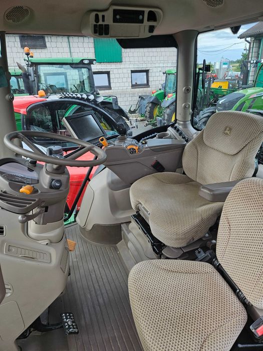 John deere 6215r 6230r