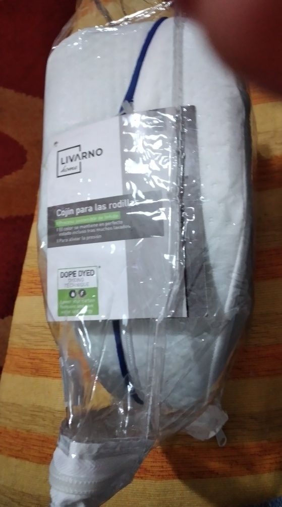 Almofada ergonómica marca Livarno