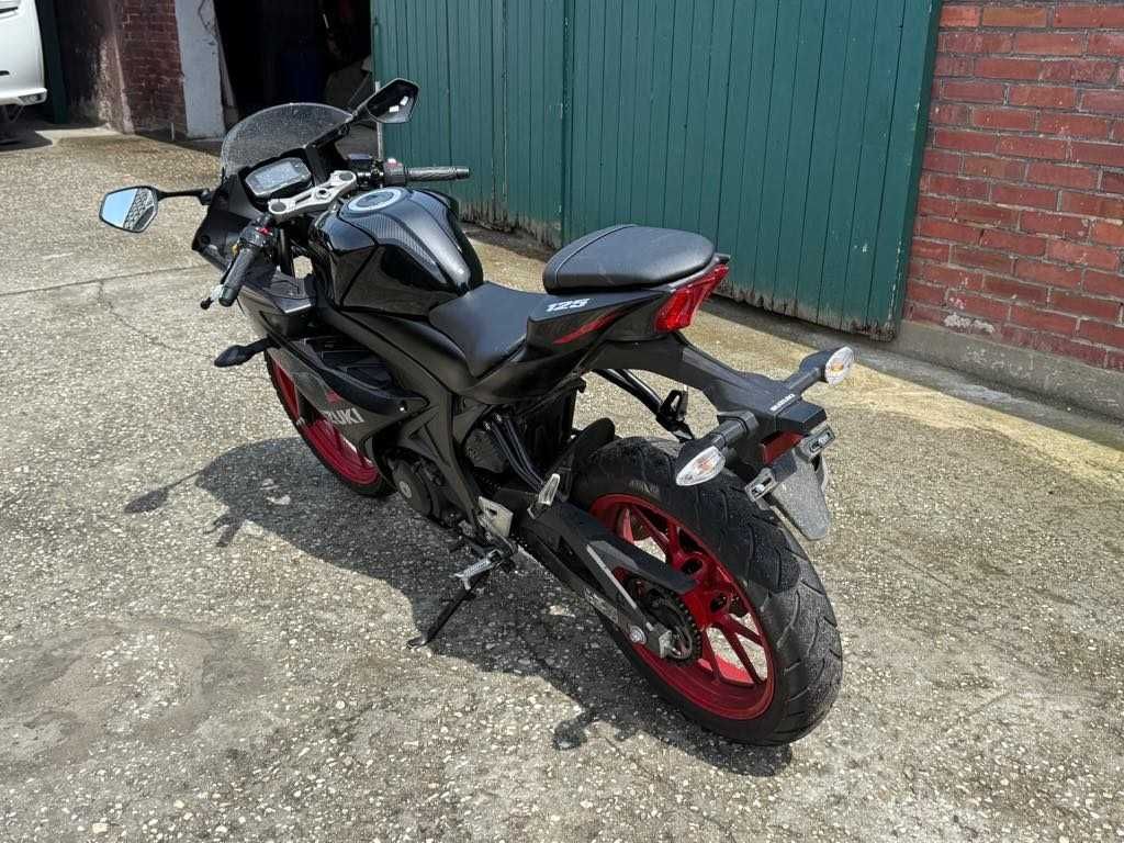 Suzuki GSX-R 125
