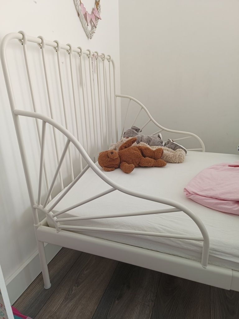 Cama criança, estrado e colchão IKEA + extras