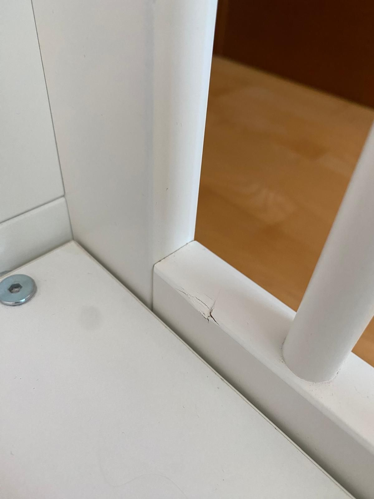 Łóżeczko Pinio Basic 60x120cm biale z szufladą i materacem