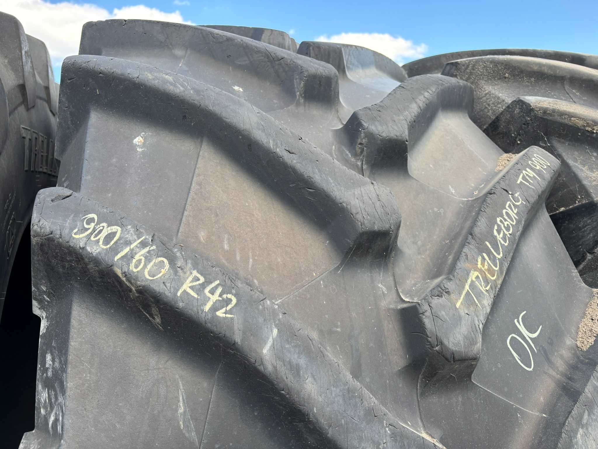 Opona Opony Rolnicze 900/60R42 TRELLEBORG TM900 HIGH POWER 180 D (80%)