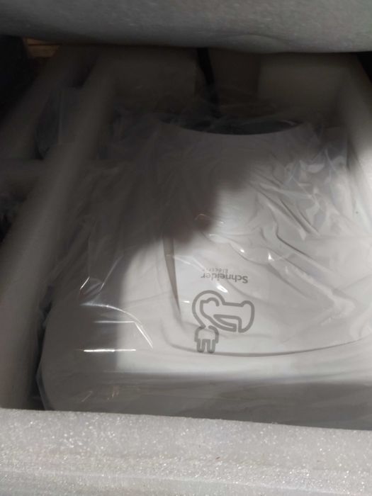 Зарядна станція Schneider Electric Evlink Home EVH4S07NC