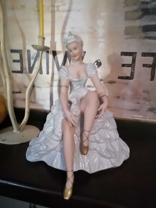 Подарунки до свята!Статуетки Німеччина! Wallendorf