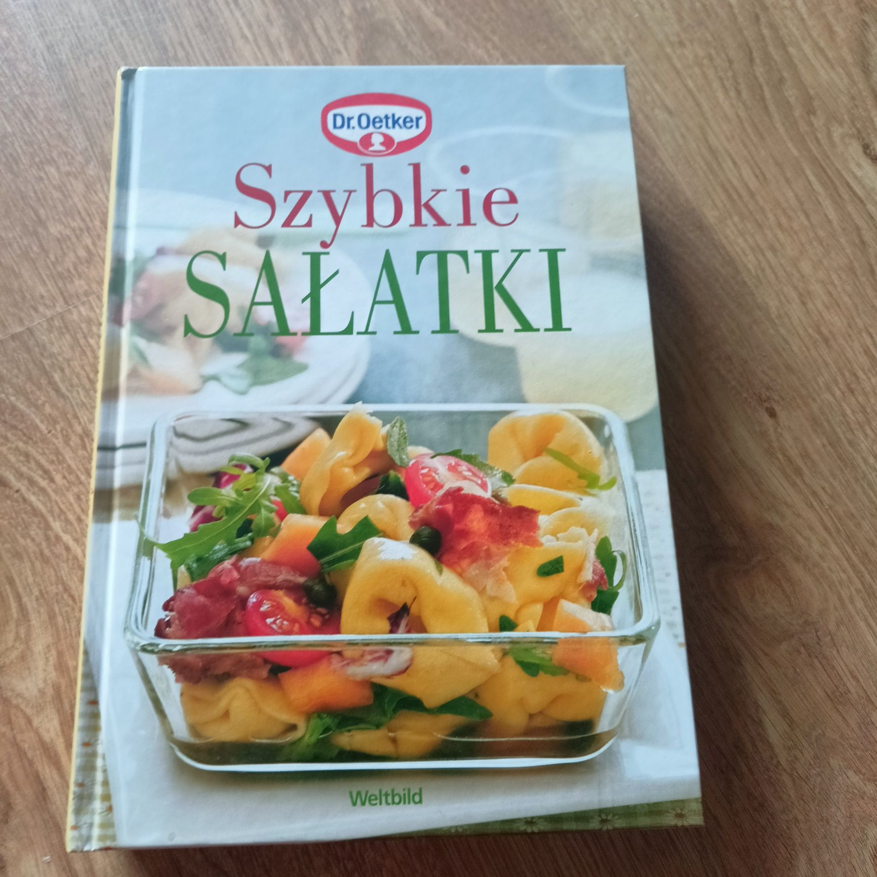 Zestaw książek z przepisami
