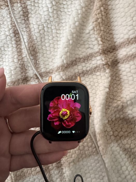 Smartwatch bez paska