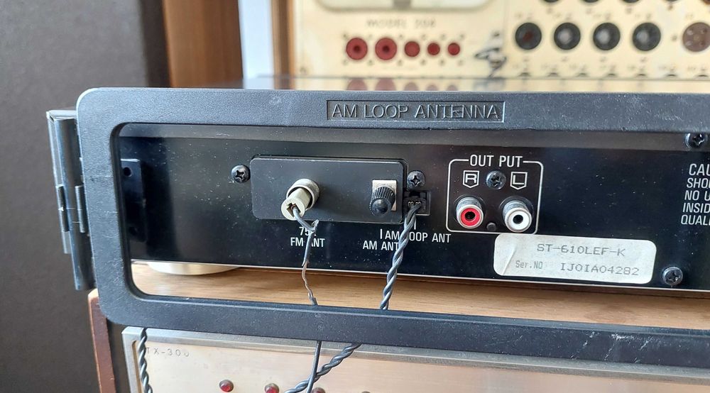 Sintonizador Technics ST-610L