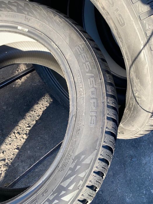 Шини нові 255/50 R19 Nokian зима 2023  рік