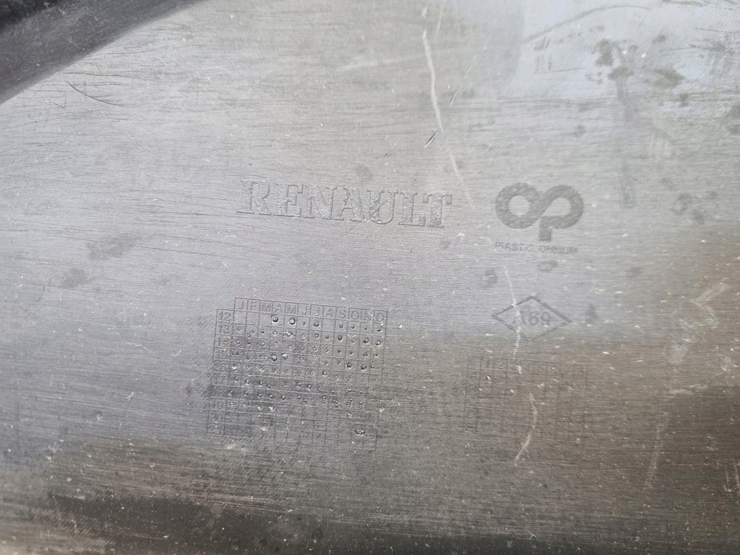 Renault Clio 4 IV GT Zderzak przód przedni ŁADNY