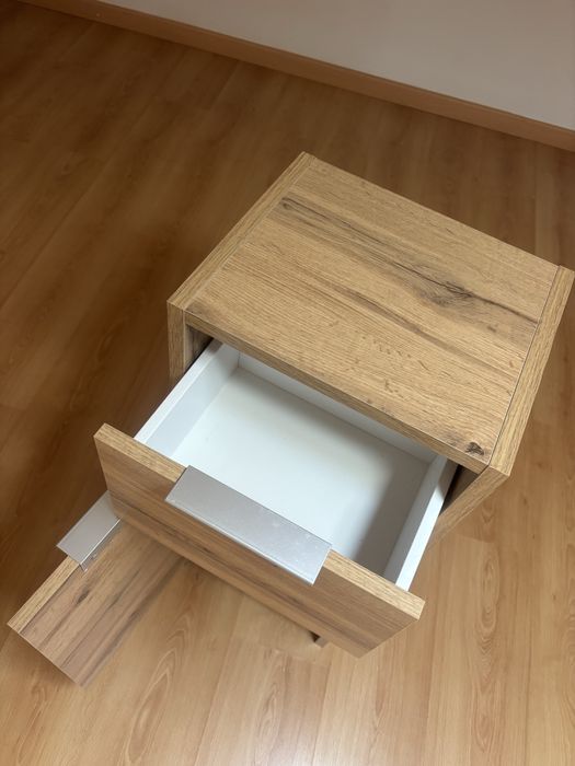 Mesa de Cabeceira (Lidl) Nova