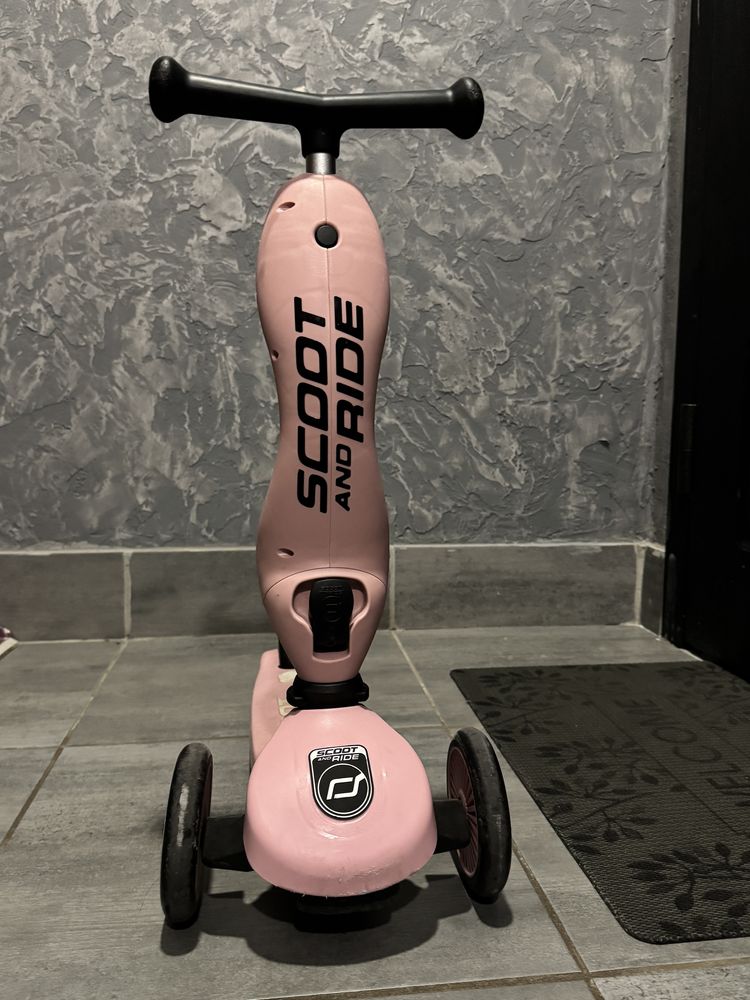 Самокат/беговел Scoot&Ride розовый