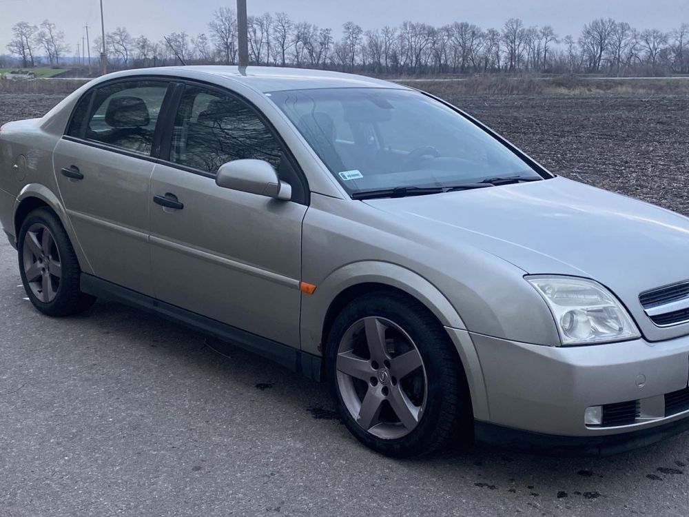 Продам машину Opel Vectra