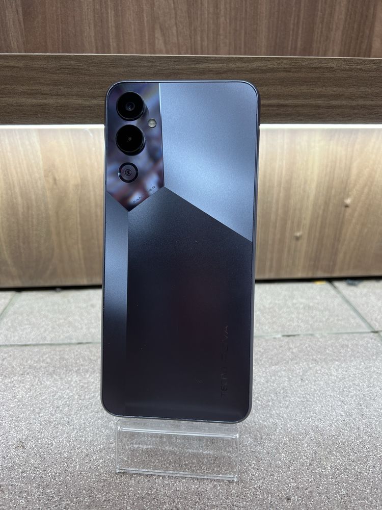 Tecno POVA 4 (LG7n) 8/128GB NFC 2SIM