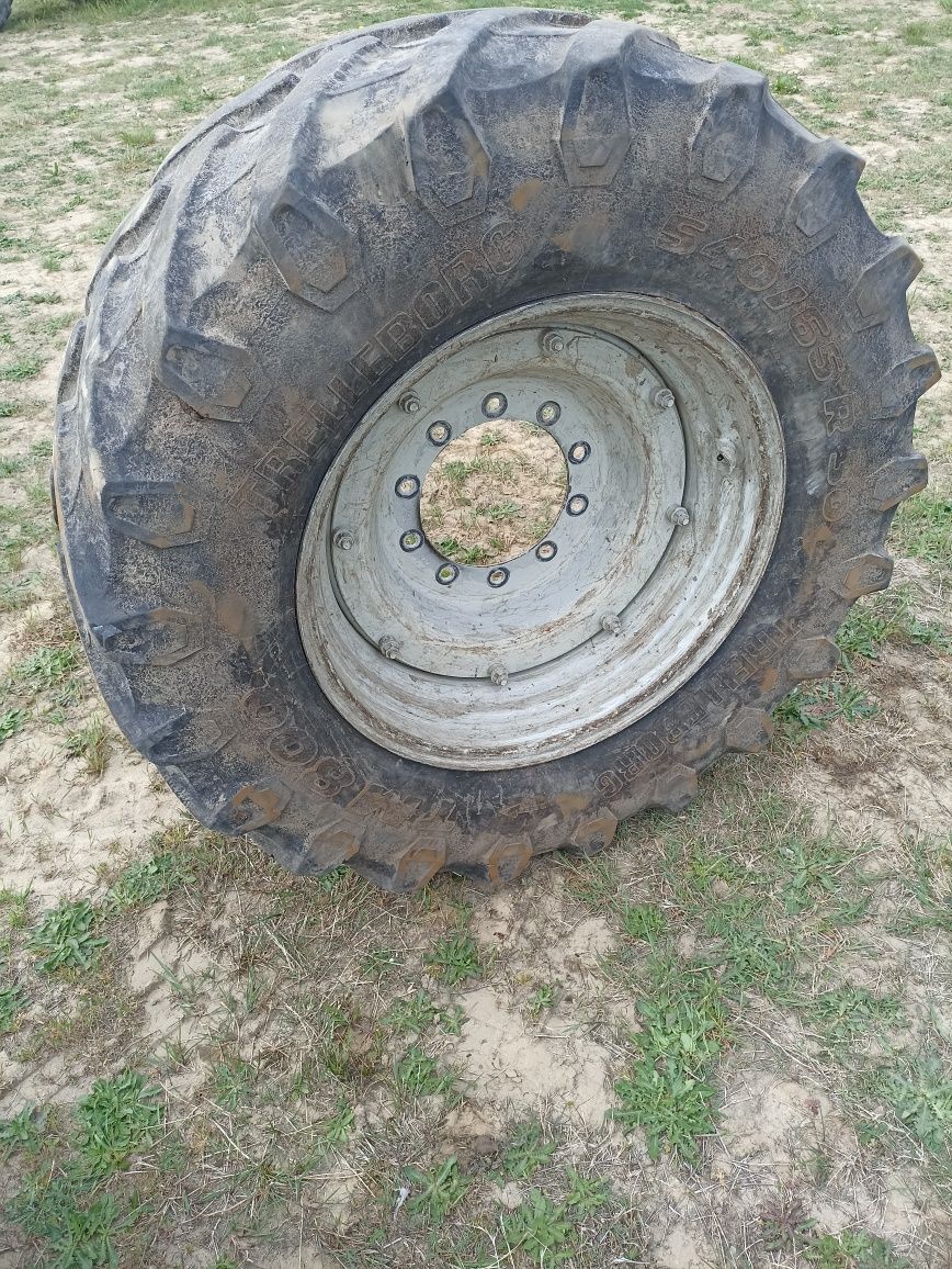 Koło felga DW16Lx30 540/65 R30 TRELLEBORG TM 800 (16x30) zdrowe